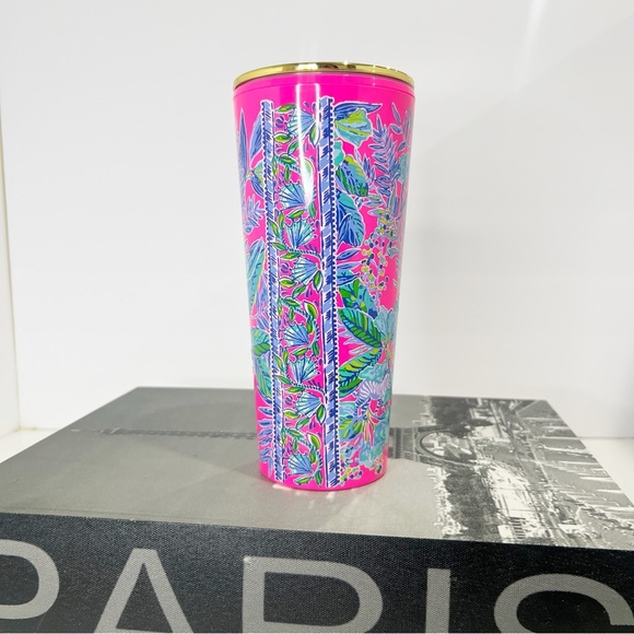 Lilly Pulitzer Other - LILLY PULITZER | Lil Earned print Pink and Blue Tropical Thermos